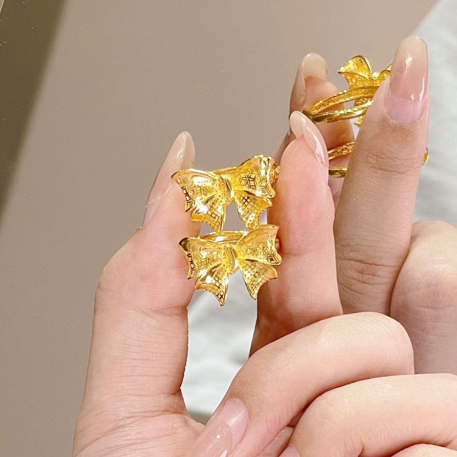 蝴蝶結黃金戒指